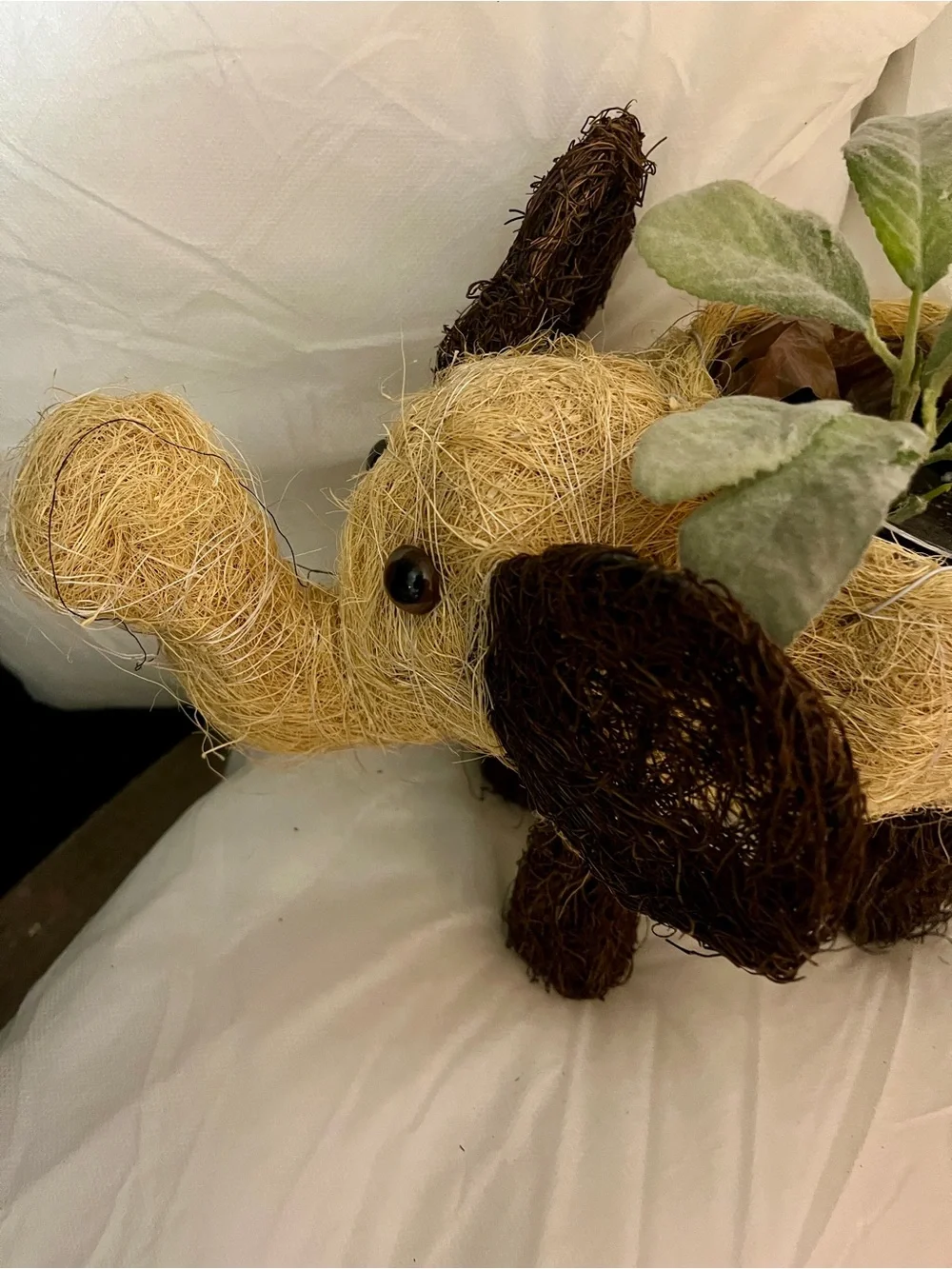 Elephant Woven Fiber Planter Basket Animal Decorative Plant Holder Rustic Décor